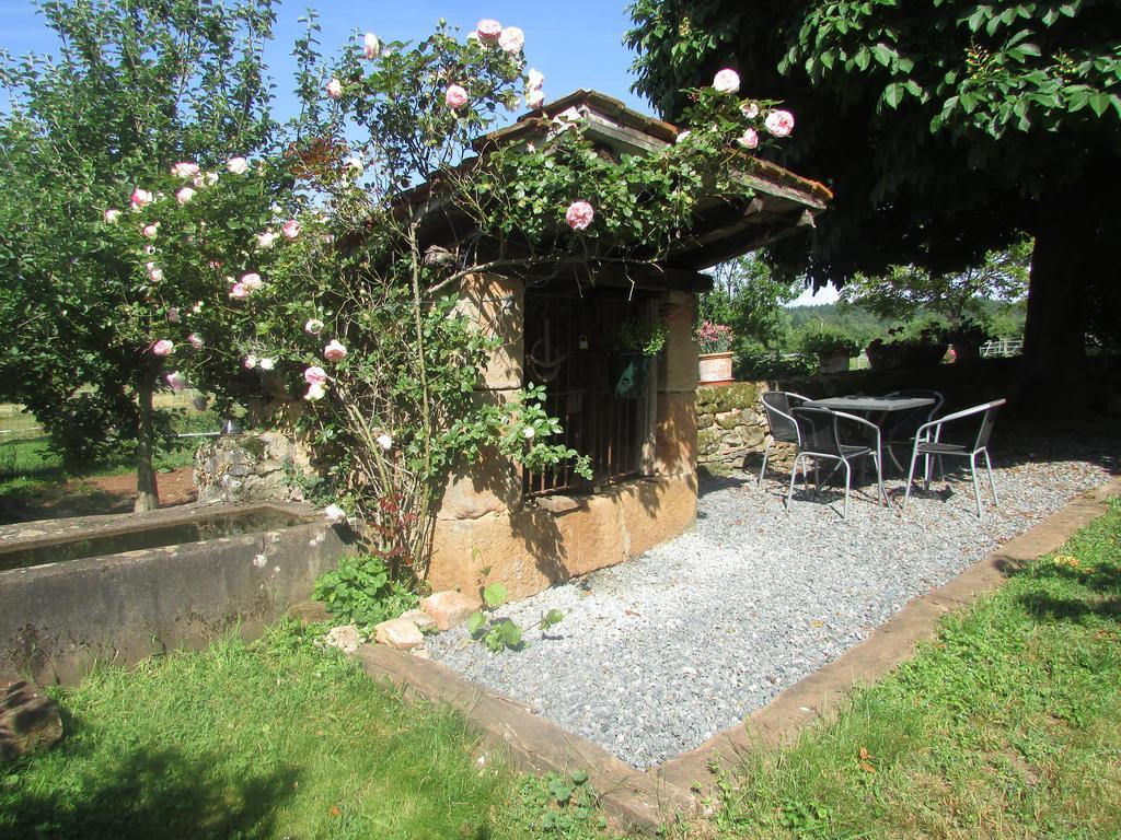 Ecuries De Saint Maurice- Maison D'Hotes De Gondou Lacapelle-Marival Exterior photo