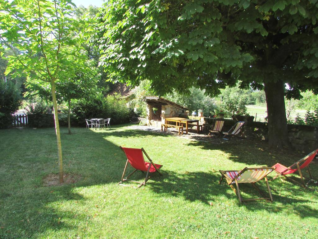 Ecuries De Saint Maurice- Maison D'Hotes De Gondou Lacapelle-Marival Exterior photo