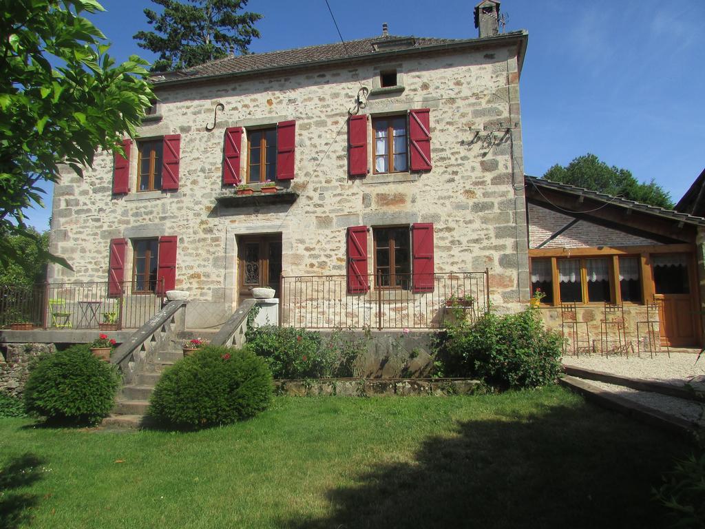 Ecuries De Saint Maurice- Maison D'Hotes De Gondou Lacapelle-Marival Exterior photo