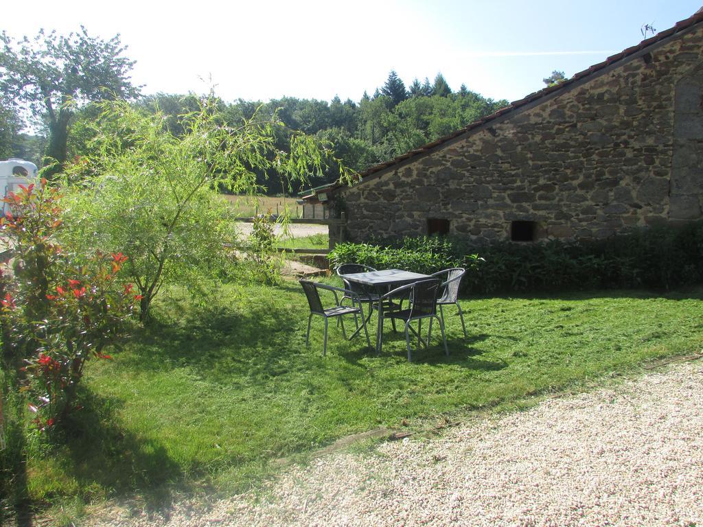 Ecuries De Saint Maurice- Maison D'Hotes De Gondou Lacapelle-Marival Exterior photo