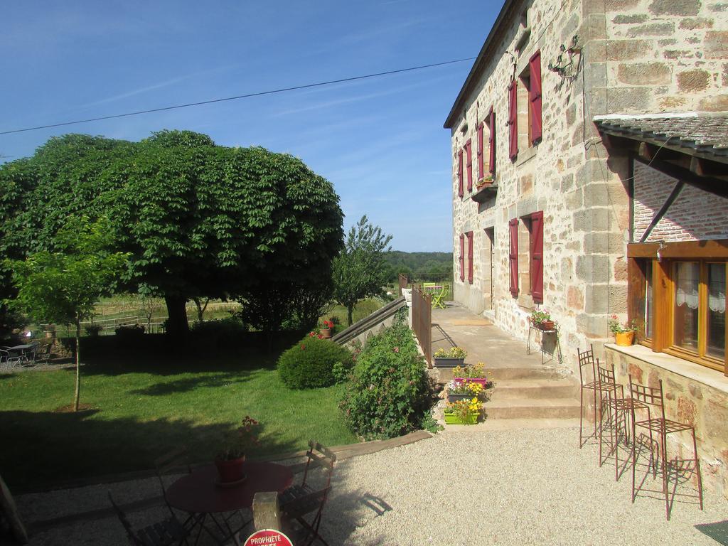 Ecuries De Saint Maurice- Maison D'Hotes De Gondou Lacapelle-Marival Exterior photo